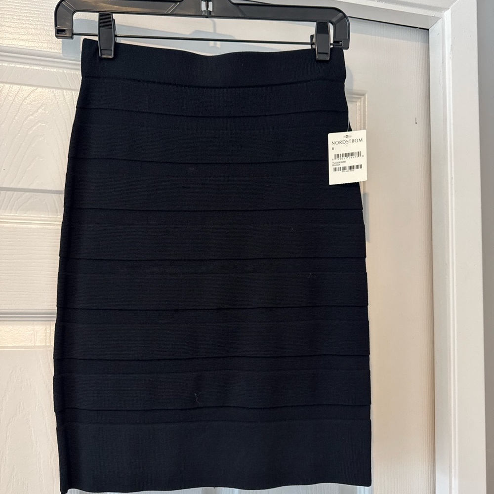 Nordstrom Black Ribbed Pencil Skirt Midi Length